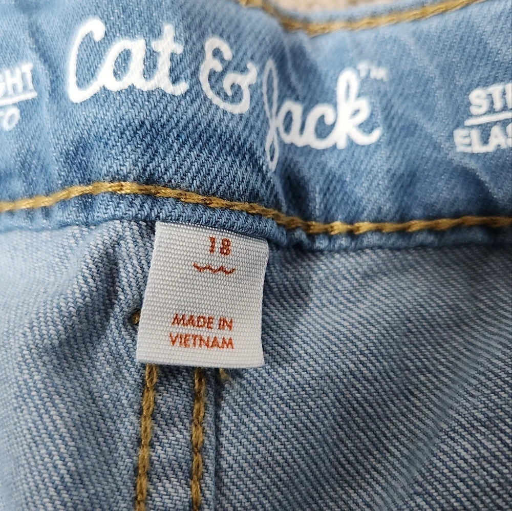 Girls' Mid-Rise Denim Straight Jeans - Cat & Jack Medium Wash 18